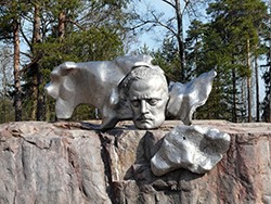 В парках Хельсинки можно послушать музыку Сибелиуса
