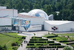 В «Эврике» открылась новая выставка «Зимние игры»